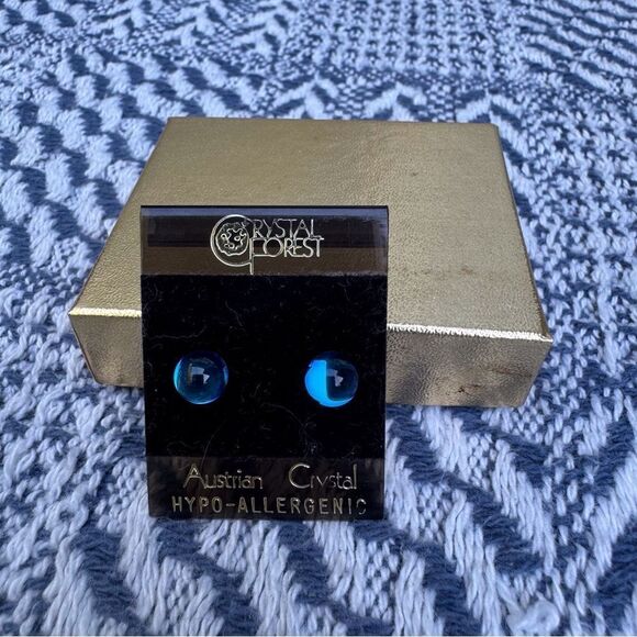 Crest Blue Crystal Earrings - Picture 1 of 3